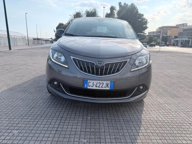 Lancia Ypsilon 1.0 FireFly 5 porte S&S Hybrid Gold - Foto 3