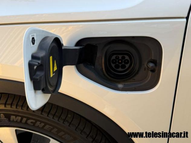 VOLVO XC40 T4 Recharge plug-in hybrid rif. 24072914 - Foto 9