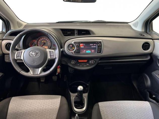 TOYOTA Yaris 1.0 5 porte Active rif. 23801613 - Foto 9