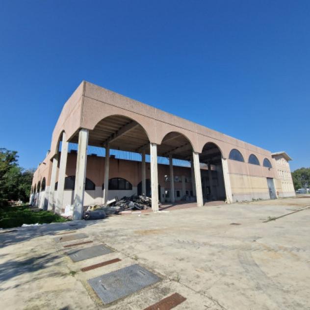Immobile di 4000 m² con 1 locale in affitto a Rho - Foto 2
