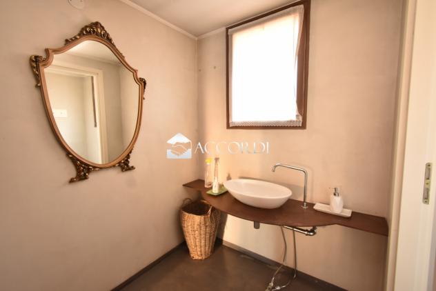 NEGOZIO di 1 vani e di 97 mq (CONEGLIANO) rif. SM70 - Foto 7