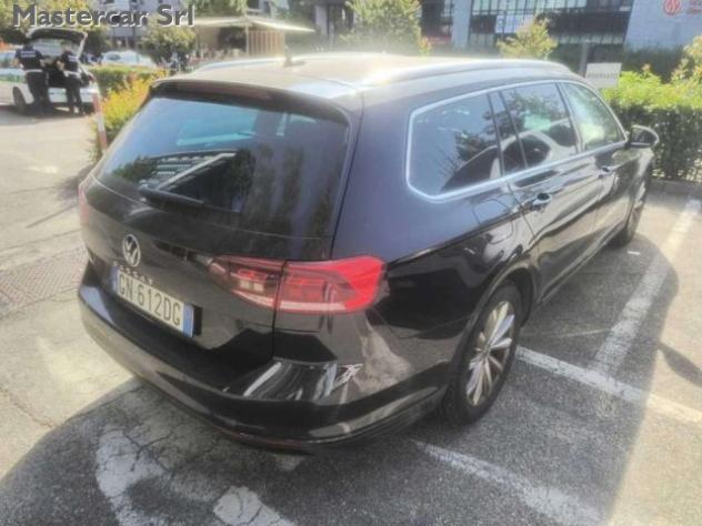VOLKSWAGEN Passat Variant Passat VIII Variant 2.0 tdi Business 150cv dsg TG rif. 24184802 - Foto 5
