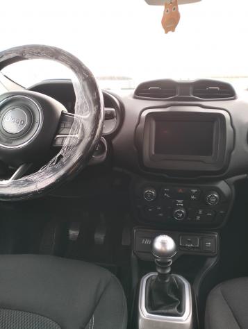 Jeep Renegade 2.0 Mjt 140CV 4WD Limited - Foto 9