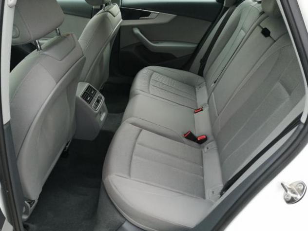 AUDI A4 Avant 35 TDI S tronic S line edition rif. 23519490 - Foto 9