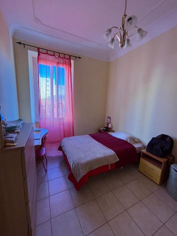 ampia stanza arredata Appio latino/San Giovanni - Foto 5