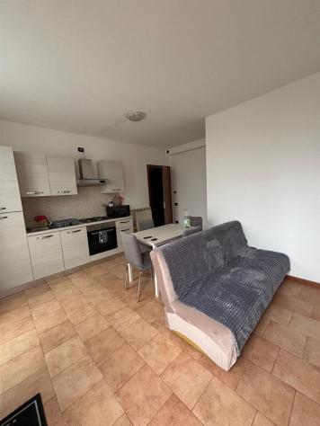 In Vendita Bilocale con ingresso indipendente e giardino privato - Foto 6