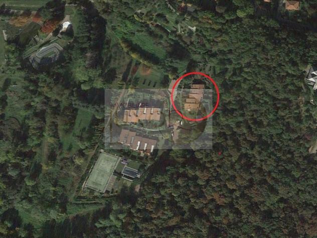 Villa a schiera centrale con giardino privato a Sirtori - Foto 11