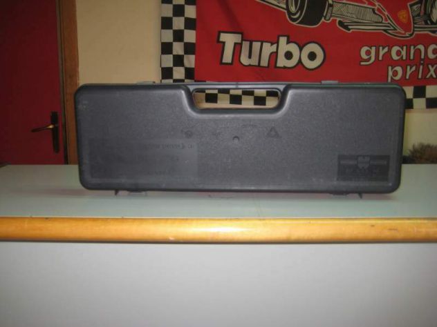 KIT SOS AUTO TRIANGOLO DI EMERGENZA GIUBBOTTO EMERGENZA - Foto 2