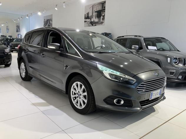 Ford S-Max 2.0 TDCi 150cv DPF S&S Powershift Titanium - Foto 3