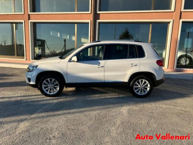 VOLKSWAGEN Tiguan 2.0 TDI 110 CV Sport & Style BlueMotion Technology rif. 23076686 - Foto 4
