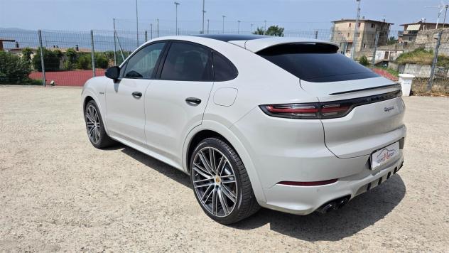 Porsche Cayenne Coup3.0 V6 E-Hybrid - Foto 4