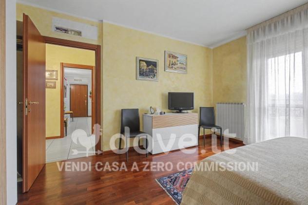 Appartamento di 138 m² con 3 locali e box auto in vendita a Busto Arsizio - Foto 3