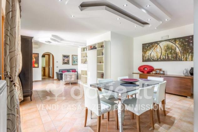 Appartamento di 140 m² con 4 locali e box auto in vendita a Palestrina