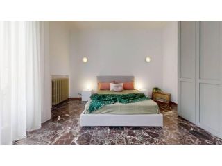 Stanza - Bologna . Rif.: BO-03