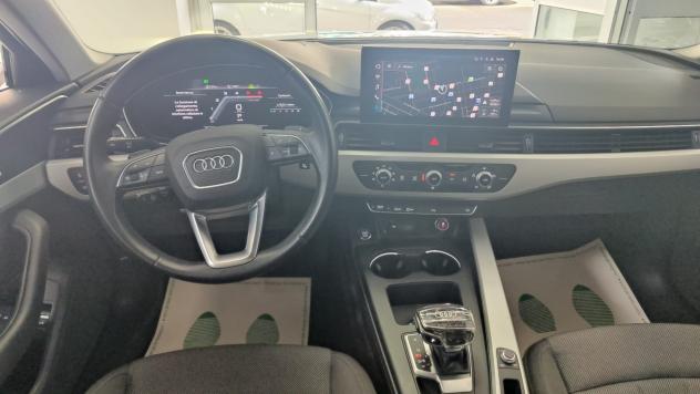 Audi A4 Avant 30 TDI 136 CV S tronic Business Hybrid - Foto 10