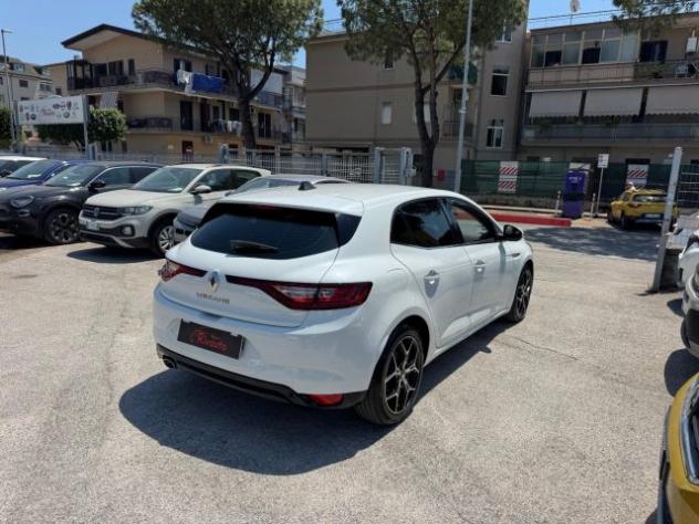 RENAULT Megane Mégane Blue dCi 115 CV Intens rif. 23838575 - Foto 9