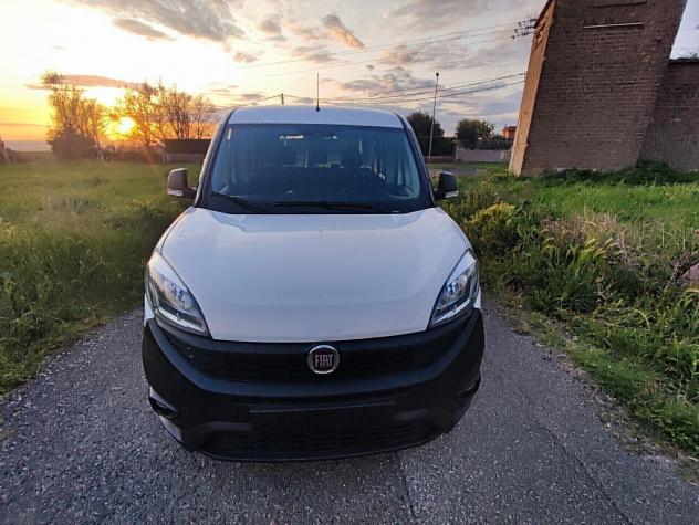 Fiat Doblo Dobl1.3 MJT PC Combi N1 - Foto 2