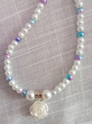 Collana di perle con rosa - Foto 3
