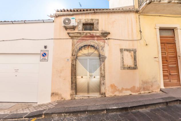 Casa Indipendente in vendita a Noto