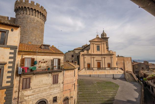 Appartamento in Via della Collegiata