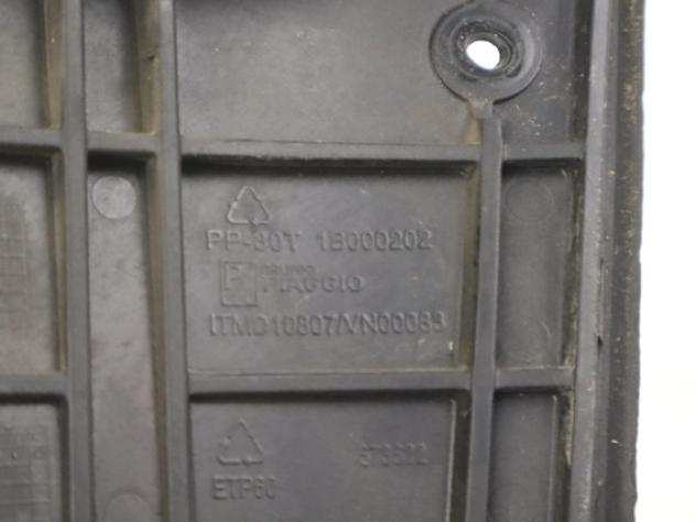 VESPA SPRINT 125 1B000202 TAPPETINO COVER BATTERIA 14 - 16 BATTERY COVER - Foto 3