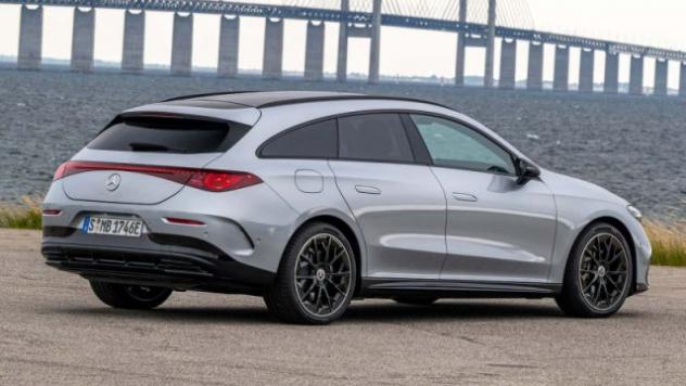 MERCEDES-BENZ CLA Shooting Brake 350 EQ 4Matic Premium Plus rif. 23272262