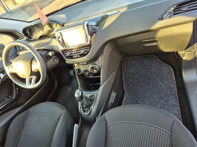 Peugeot 208 PureTech 82 5p. GPL Allure - Foto 10