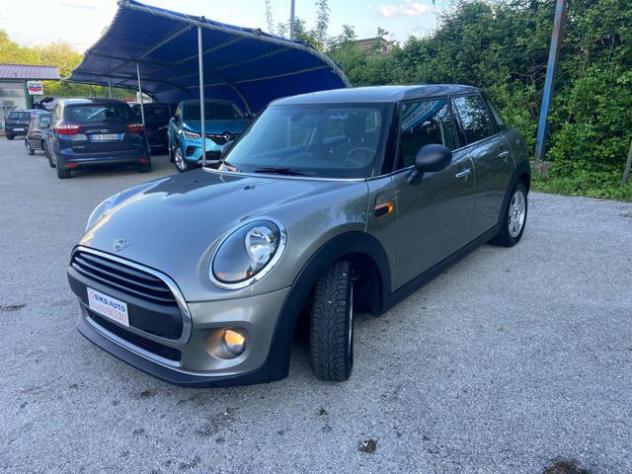 MINI One 1.5 One D Business 5 porte rif. 24068019 - Foto 3
