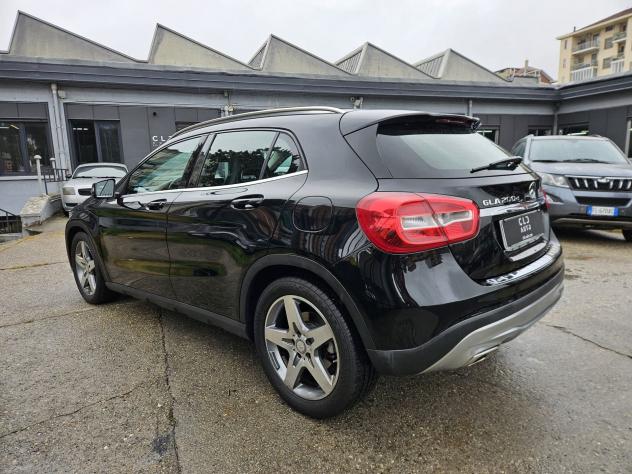 Mercedes-Benz GLA GLA 200 d (cdi) Premium - Foto 6