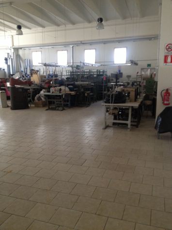 Rif.05bisLcBernalda-OTTIMO Capannone in AFFITTO adatto anche per un Supermercato - Foto 3
