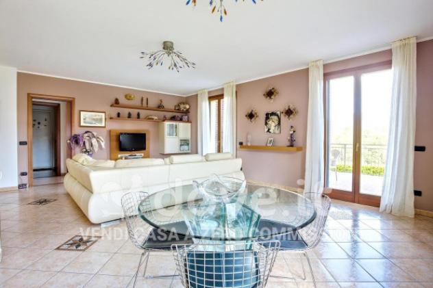 Villa di 359 m² con 5 locali e box auto doppio in vendita a Brezzo di Bedero - Foto 9