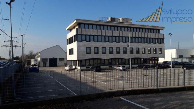 UFFICIO ARREDATO IN AFFITTO A CAPONAGO - Foto 2