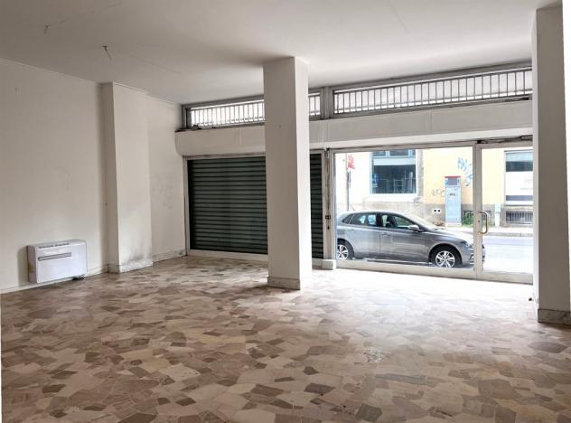 negozio in vendita a Meda (MB) - Foto 4