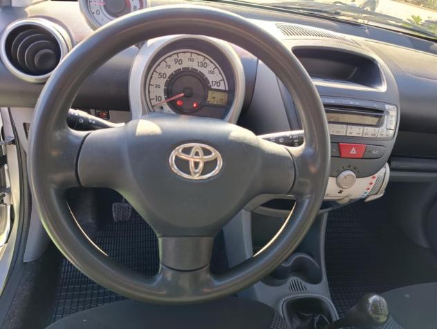 Toyota Aygo 1.0 12V VVT-i 5 porte 2009 - NEOPATENTATI - Foto 8