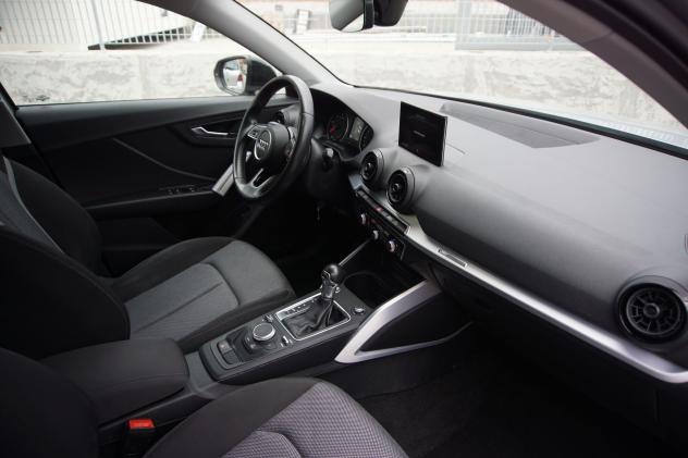 Audi Q2 1.6 30 TDI Admired S Tronic - Foto 10