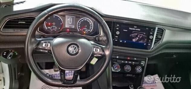 Volkswagen T-ROC 1.6 tdi SCR Style 116cv anno 2019 - Foto 10
