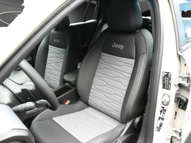 Jeep Avenger 4xe Hybrid 1.2 145cv MHEV 4xe Upland - Foto 10