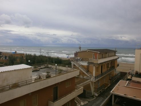 APPARTAMENTO MONOLOCALE VISTA MARE 3 PIANO - Foto 2