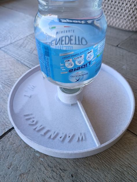 Mangiatoia beverino per tartarughe