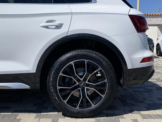 Audi Q5 Business Advanced 2.0 TDI 204CV S-Tronic quattro mhev 40 - Foto 8