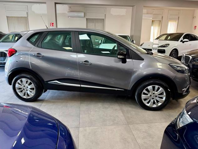 Renault Captur 1.5 dCi 110cv Energy Iconic 2016 - Foto 8