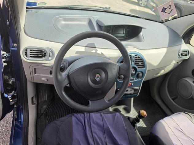 Renault Modus 1.5 dCi 65CV Confort - Foto 9