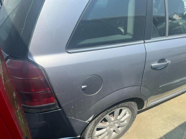 OPEL ZAFIRA INTERNI IN PELLE , 4 VETRI ELETTRICI, COMANDI AL VOLANTE FULL... - Foto 10