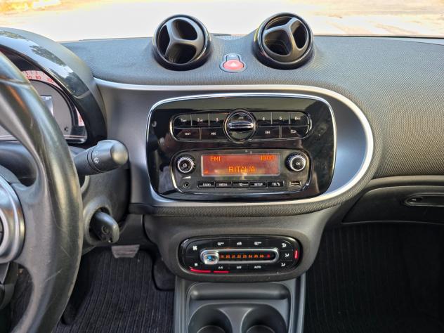 Smart ForTwo 70 1.0 twinamic Prime E6 Automatico NEO 2015 - Foto 10