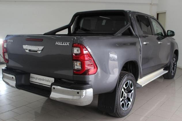 HILUX 2.4 D-4D A/T AWD 4 PORTE DOUBLE CAB EXECUTIVE - Foto 4