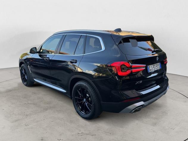 BMW X3 xdrive30e PHEV auto TOTAL BLACK - Foto 4