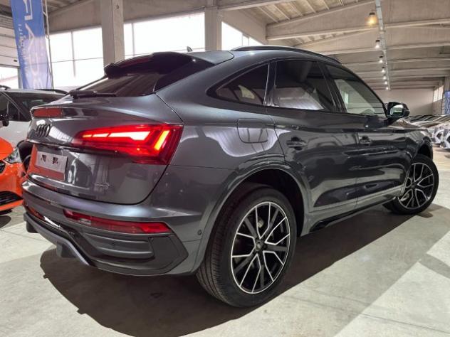AUDI Q5 SPB Sportback 40 TDI quattro S line Identity Black rif. 24088205 - Foto 6