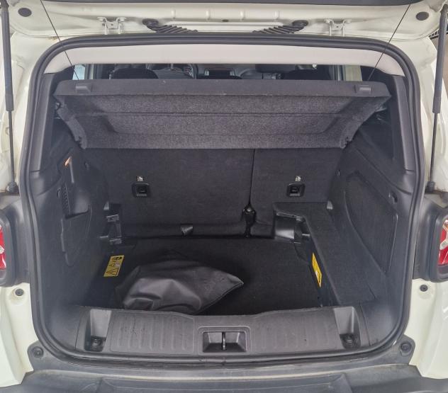 Jeep Renegade 4xe 1.3 T4 PHEV 190cv Limited 4xe Auto - Foto 10