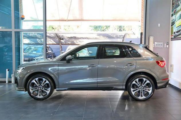 AUDI Q3 40 TDI Quattro S-Tronic S-Line rif. 24117156 - Foto 3