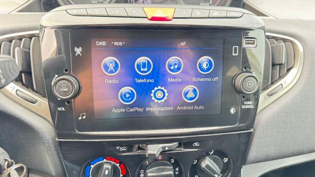 Lancia Ypsilon 1.0 FireFly 5 porte S&S Hybrid Gold - Foto 9